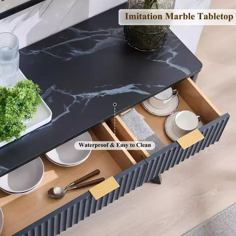 Mobile credenza da 60", Tavolo da caffè con scanalature, 3 cassetti e 4 ante, Credenza moderna per sala da pranzo, soggiorno