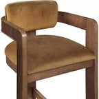 Meridian Furniture, Sgabello Sacha Saddle in velluto