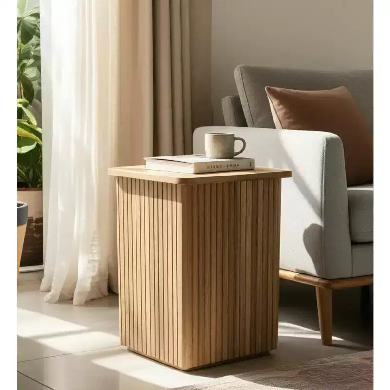 Tavolino con design a coste quadrate - Comodino, mobile d'accento utilizzabile come tavolino - Tavolino compatto dal look moderno - 20, legno naturale