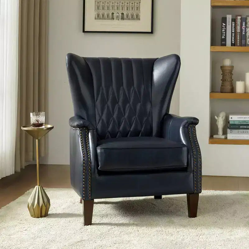 Poltrona Wallace in Vera Pelle con Borchie e Gambe in Legno MasselloHULALA HOME-BLU MARINO