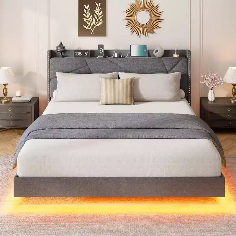 Struttura letto a piattaforma sospesa moderna imbottita con luci LED e prese, testiera, robusto supporto a doghe in legno, silenziosa e facile da montare