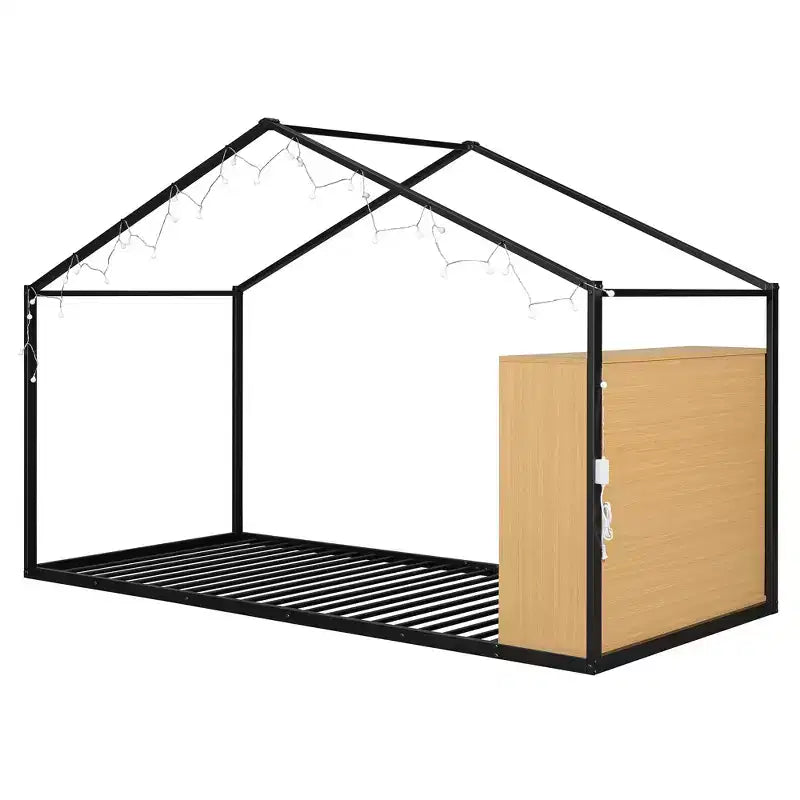 Letto in metallo a forma di casetta con scaffali e luci LED Luxystar, misura matrimoniale