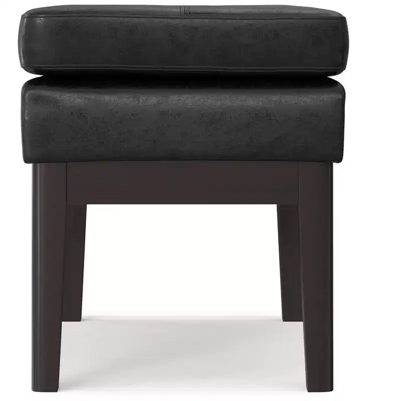 Panca piccola ottomana Bragg da 27 pollici di larghezza, stile Mid Century, in similpelle vegana nera invecchiata