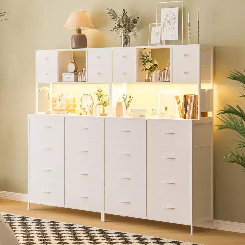Cassettiera per Camera da Letto, Comodino in Tessuto a 12 Cassetti con Illuminazione, Presa di Corrente e Ripiani Aperti, Piano in Legno e Struttura in Metallo