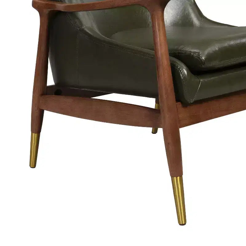 Poltrona d'accento Mid-Century in ecopelle da 74 cm con gambe con puntali in ottone, per soggiorno o ufficio