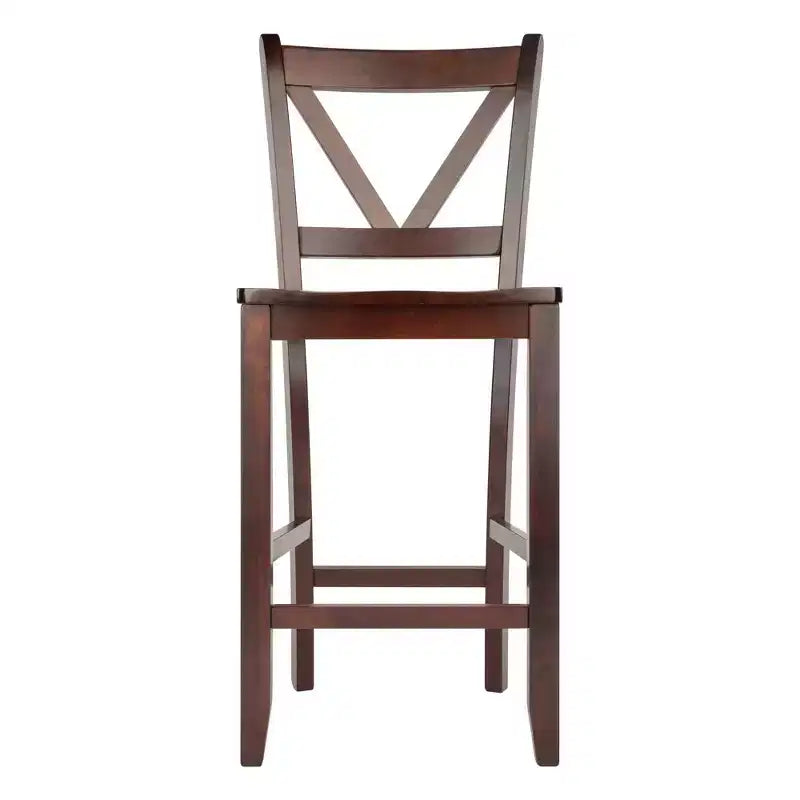 Set di 2 sgabelli da bar Victor con schienale a V da 61 cm (altezza bancone) in legno/noce - Winsome