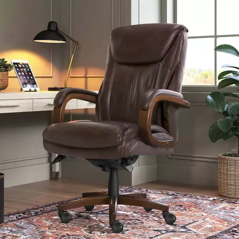 Sedia direzionale Big & Tall Coffee - La-Z-Boy: ComfortCore Plus, memory foam, ergonomica, portata 158 kg