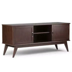 Mobile TV Tierney in legno massello stile Mid-Century per televisori fino a 66 pollici - WyndenHall