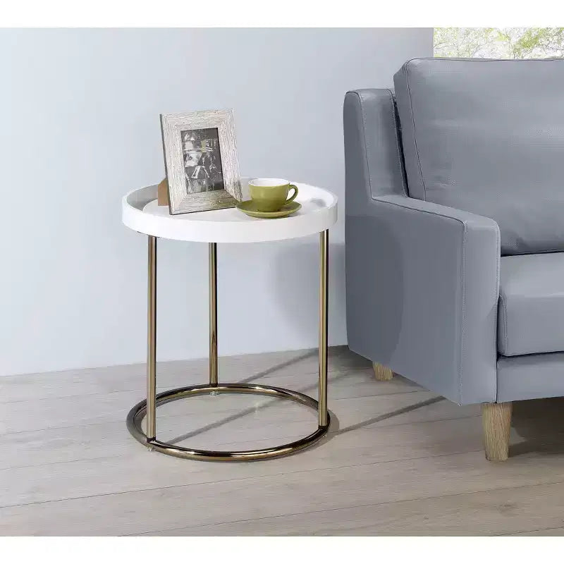 21.75 Tavolino d'Appoggio Edie Mid-Century con Bordo Rialzato - Ore International