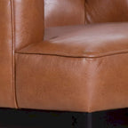 Poltrona decorativa Clough in tessuto o similpelle trapuntata di Christopher Knight Home