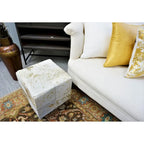 Pouf cubico in pelle dorata Home&Manor
