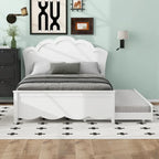 Letto a piattaforma matrimoniale in legno con testiera e rotelle singole, bianco