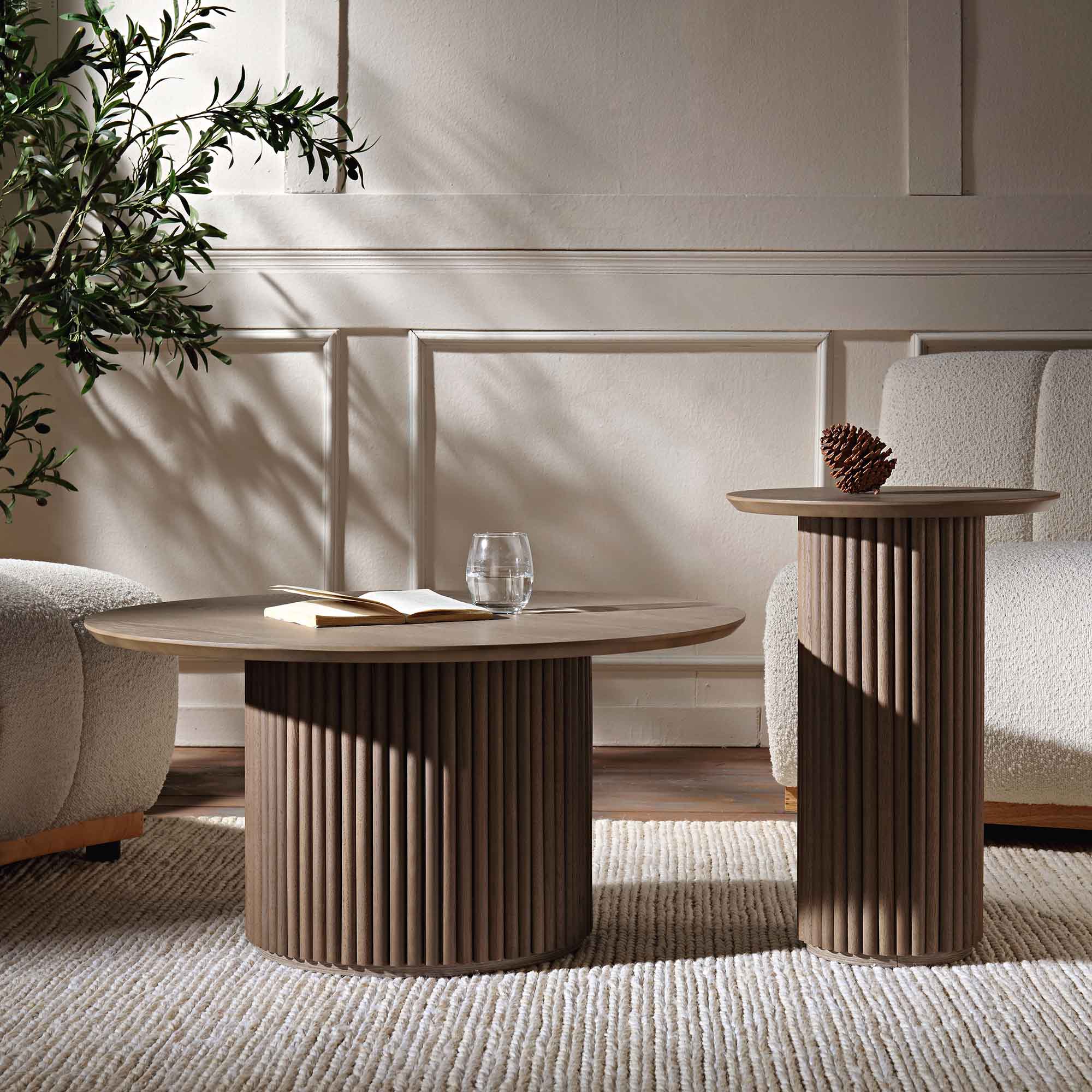 Round Oak Pedestal Coffee Table, Silver Oak